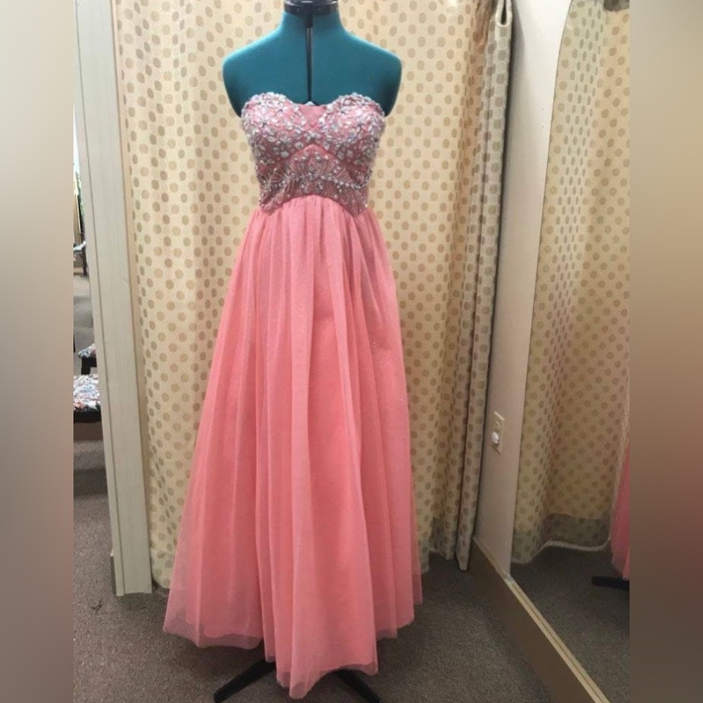 Sparkly pink ball gown
